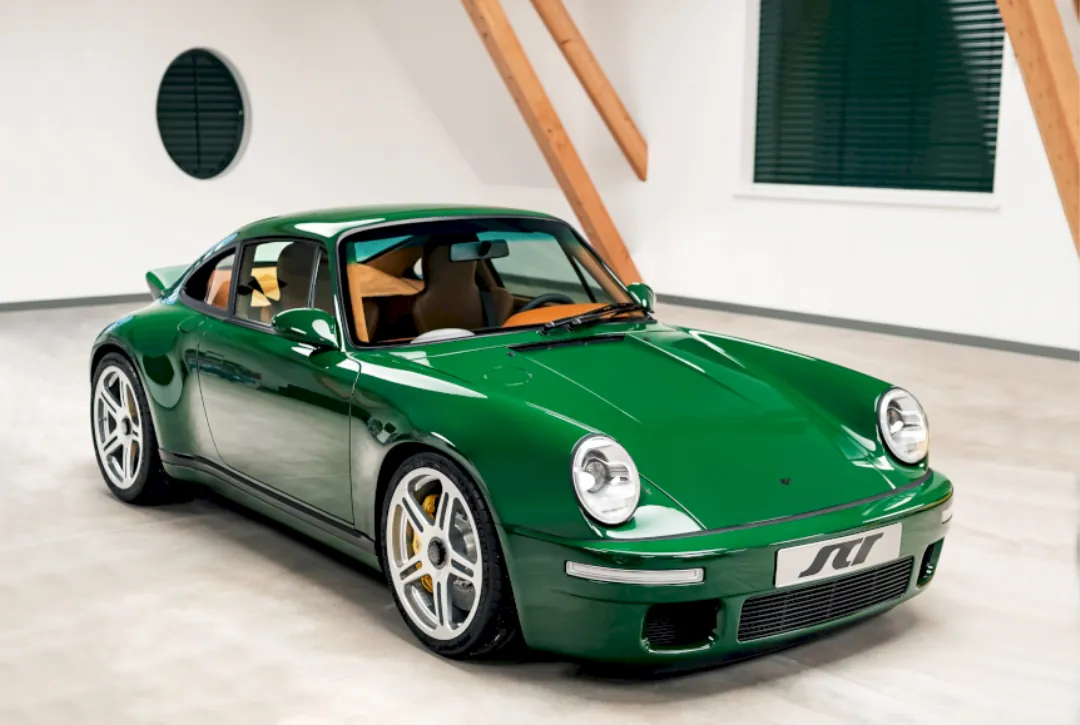 Green RUF SCR in a white studio